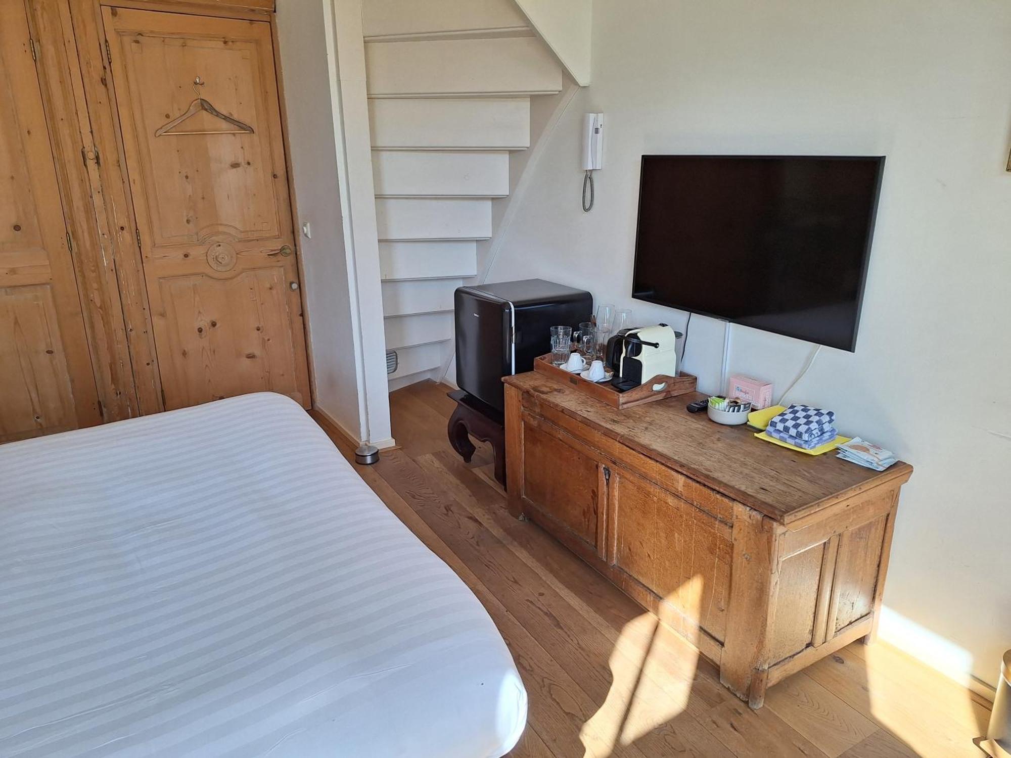 Bed & Breakfast A 2*
